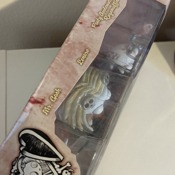 2005 Lenore PVC set & Doll LOT - Picture 3 of 15